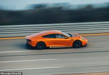 Mercedes-Benz sets new world record for most miles covered in a day by an electric car