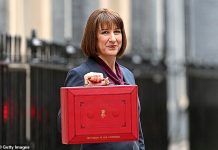 Firms halt hiring amid fears over Budget as Reeves is urged not to do ‘any further damage’ to job market