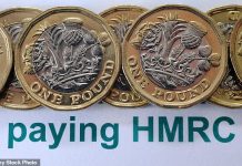How does HMRC calculate tax on savings interest earned in a joint account?