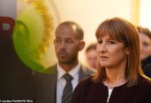 Borrowing costs jump again as investors snub UK Government bond auction