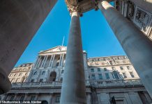 Bank of England holds interest rates at 4%: What it means for your mortgage and savings